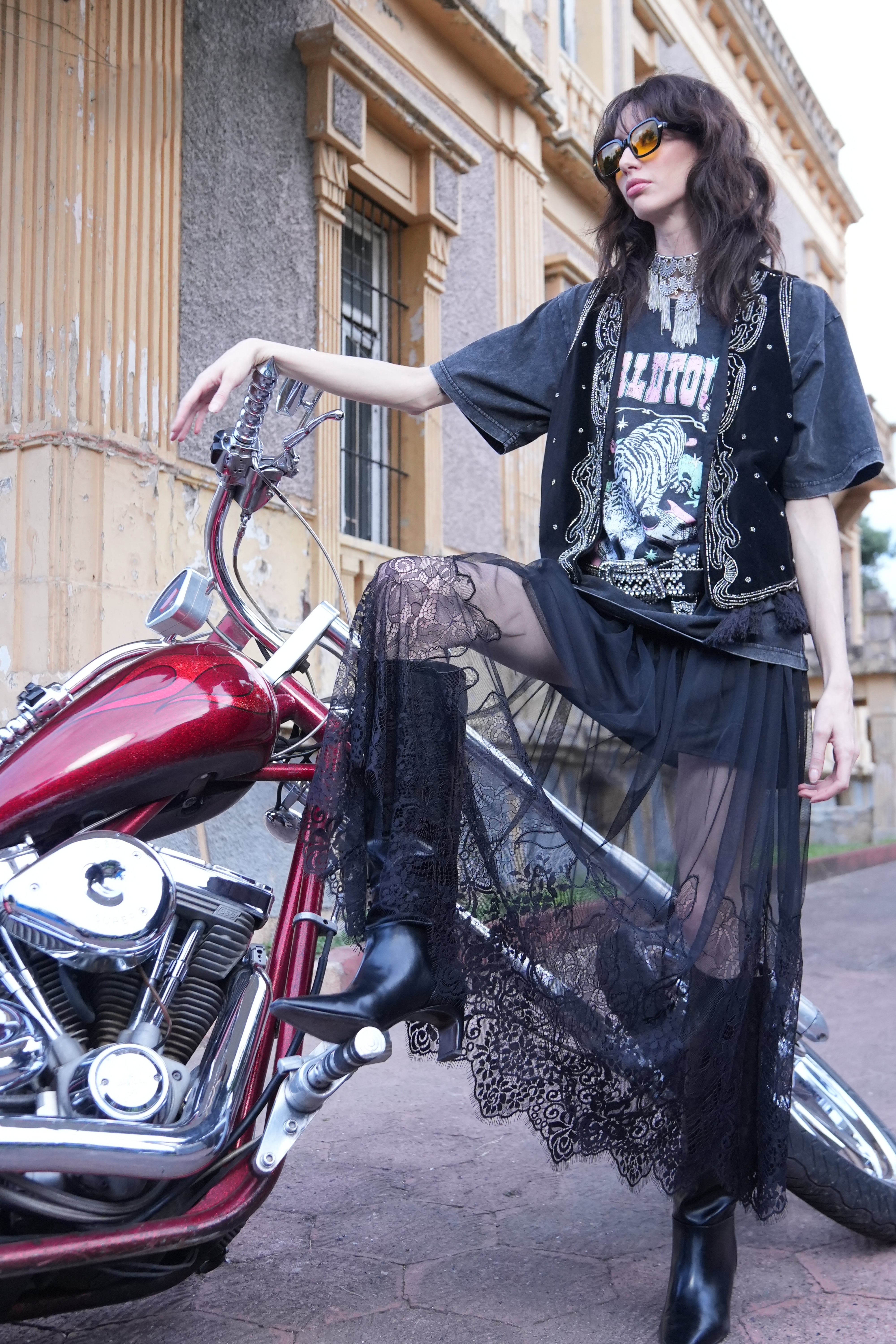 Falda Yohl