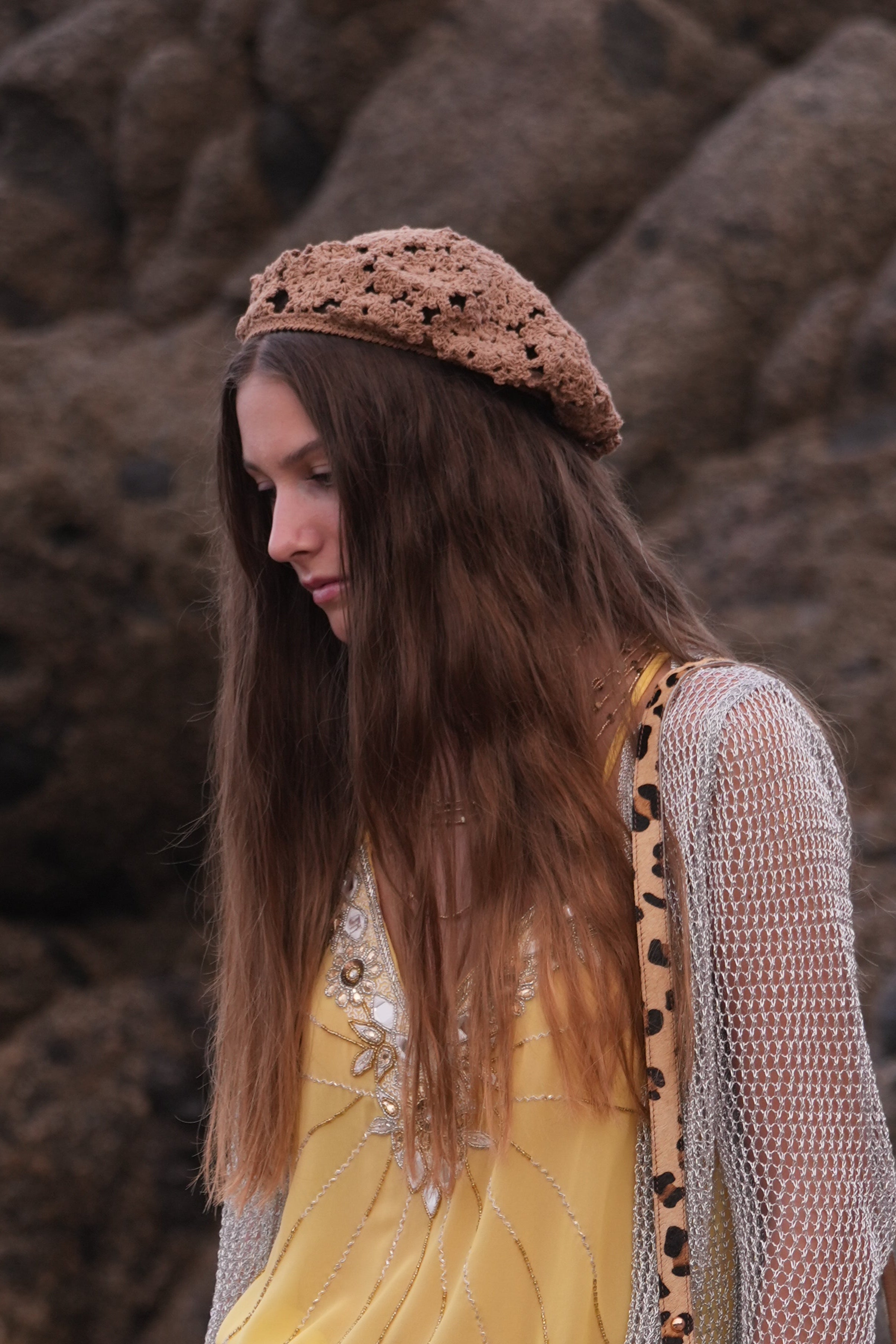 Gorro Flor Beige