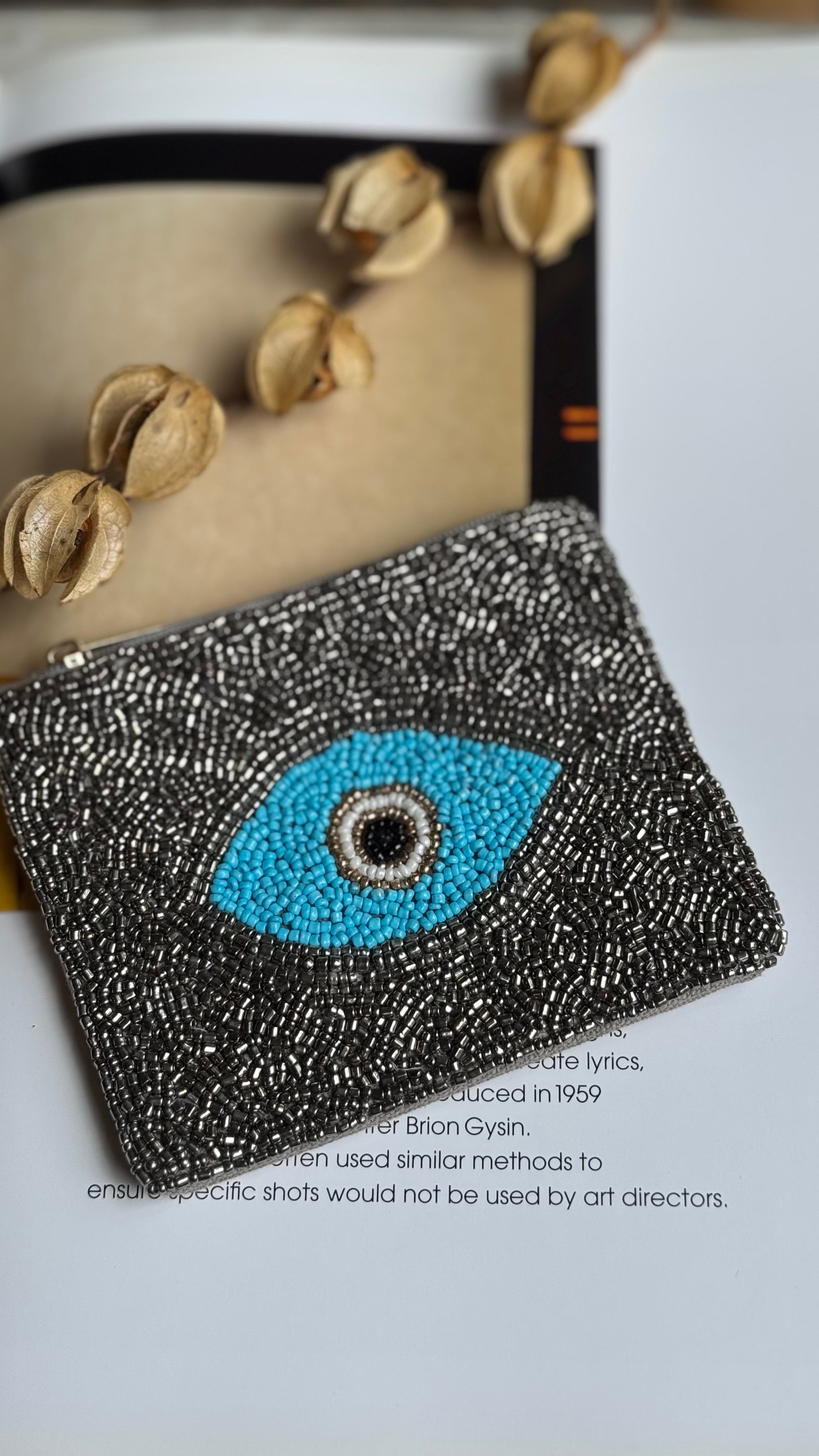 Monedero Blue Hamsa