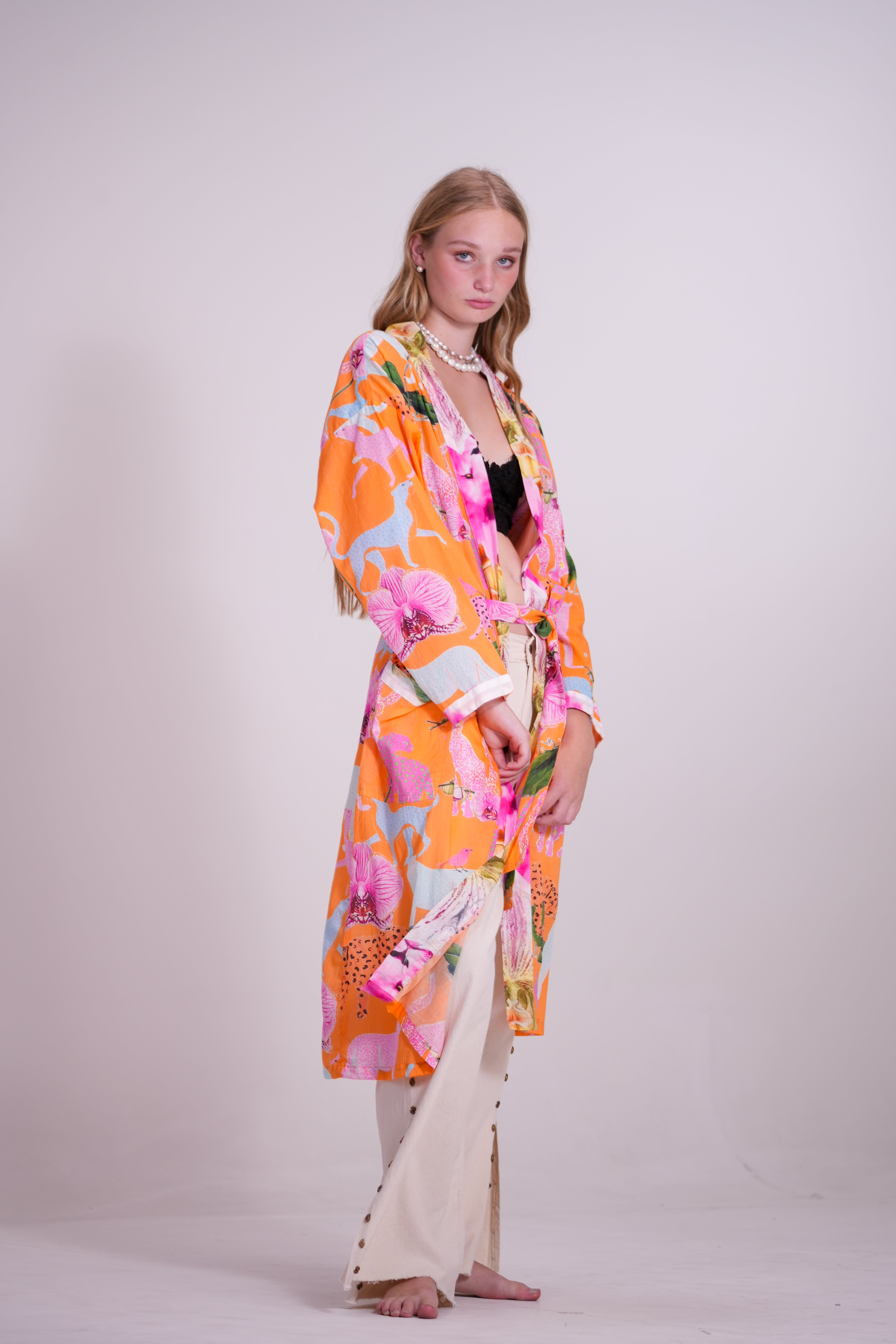 Kimono Larios