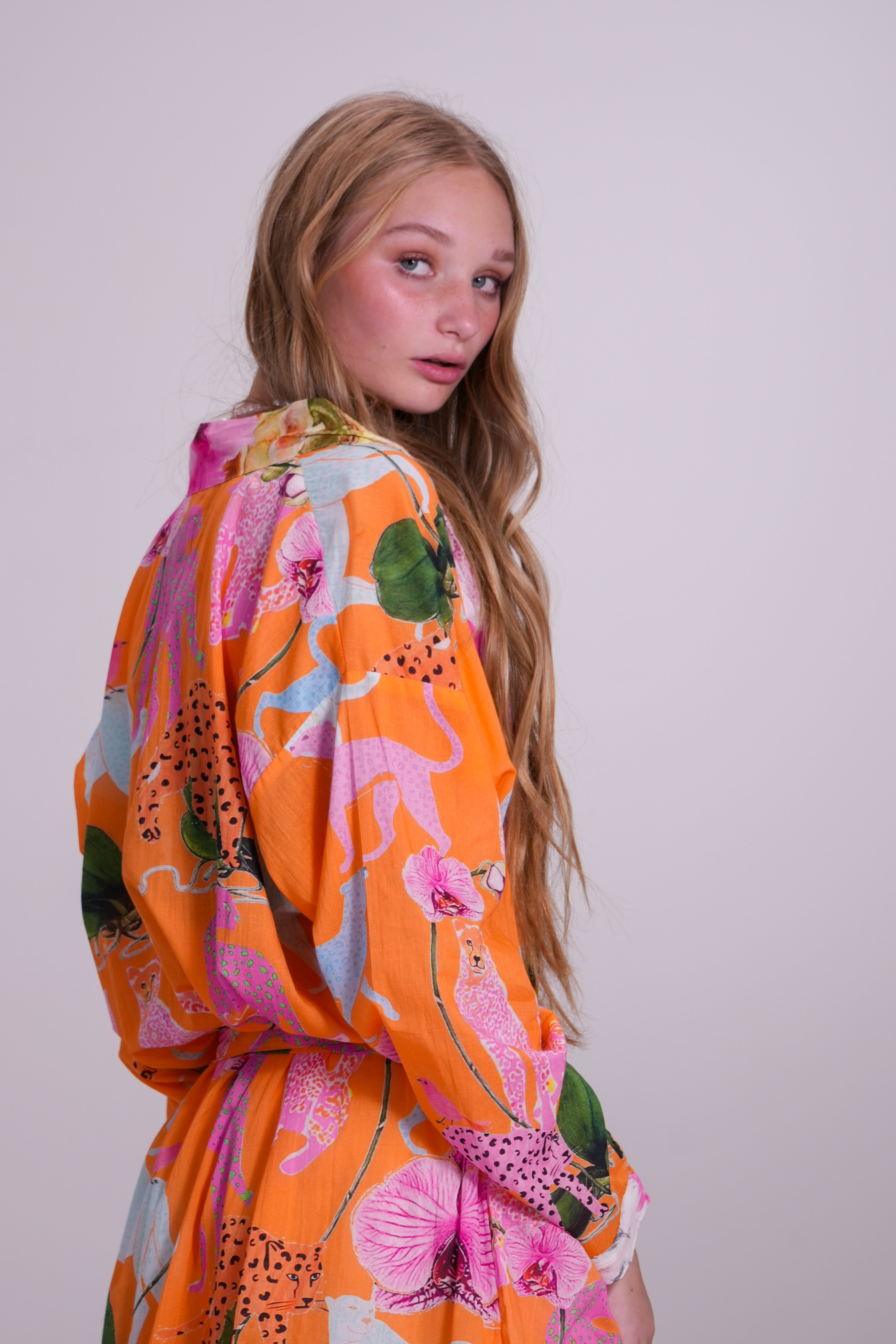 Kimono Larios