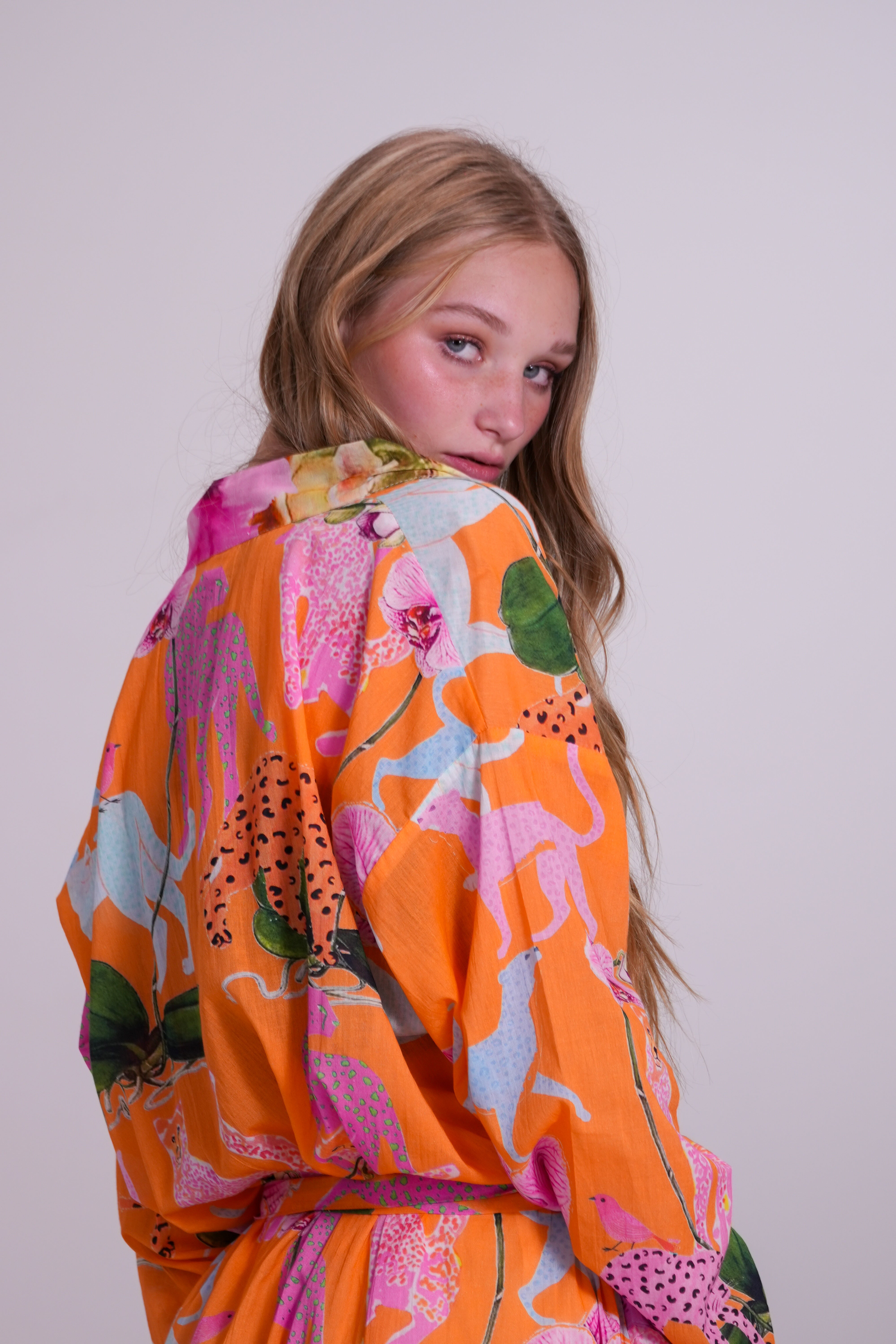 Kimono Larios
