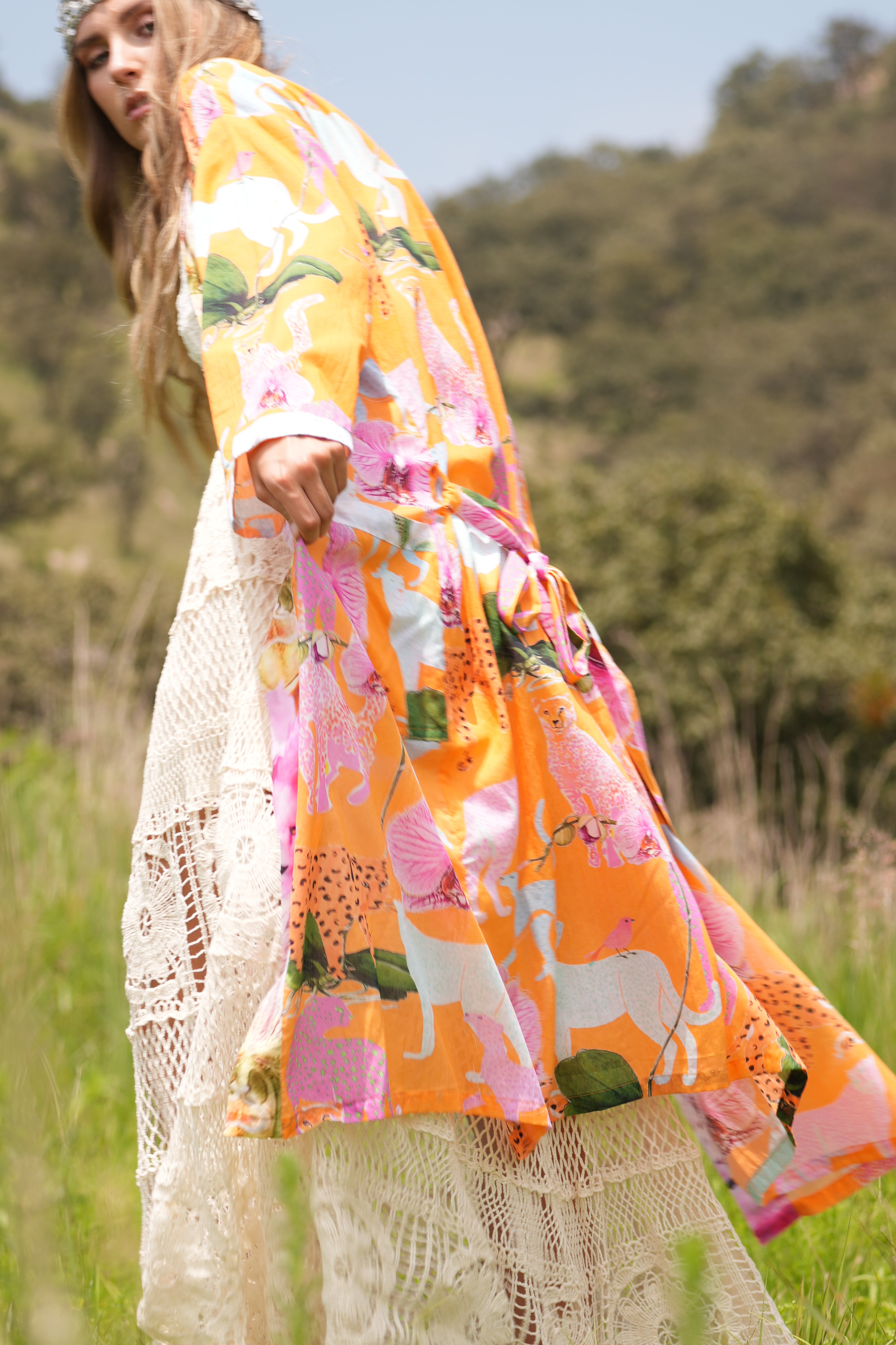 Kimono Larios
