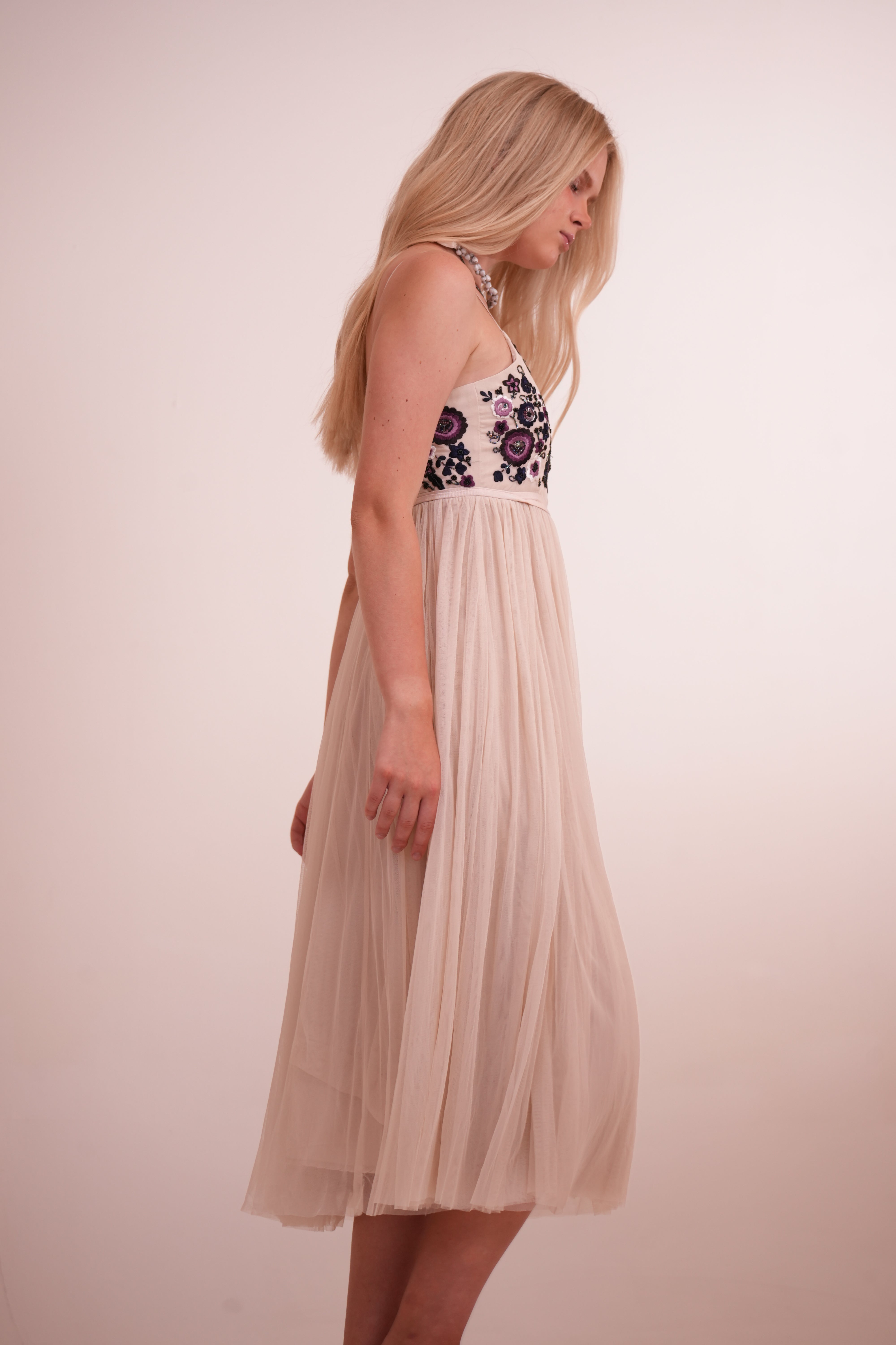 Vestido Bilbao Beige