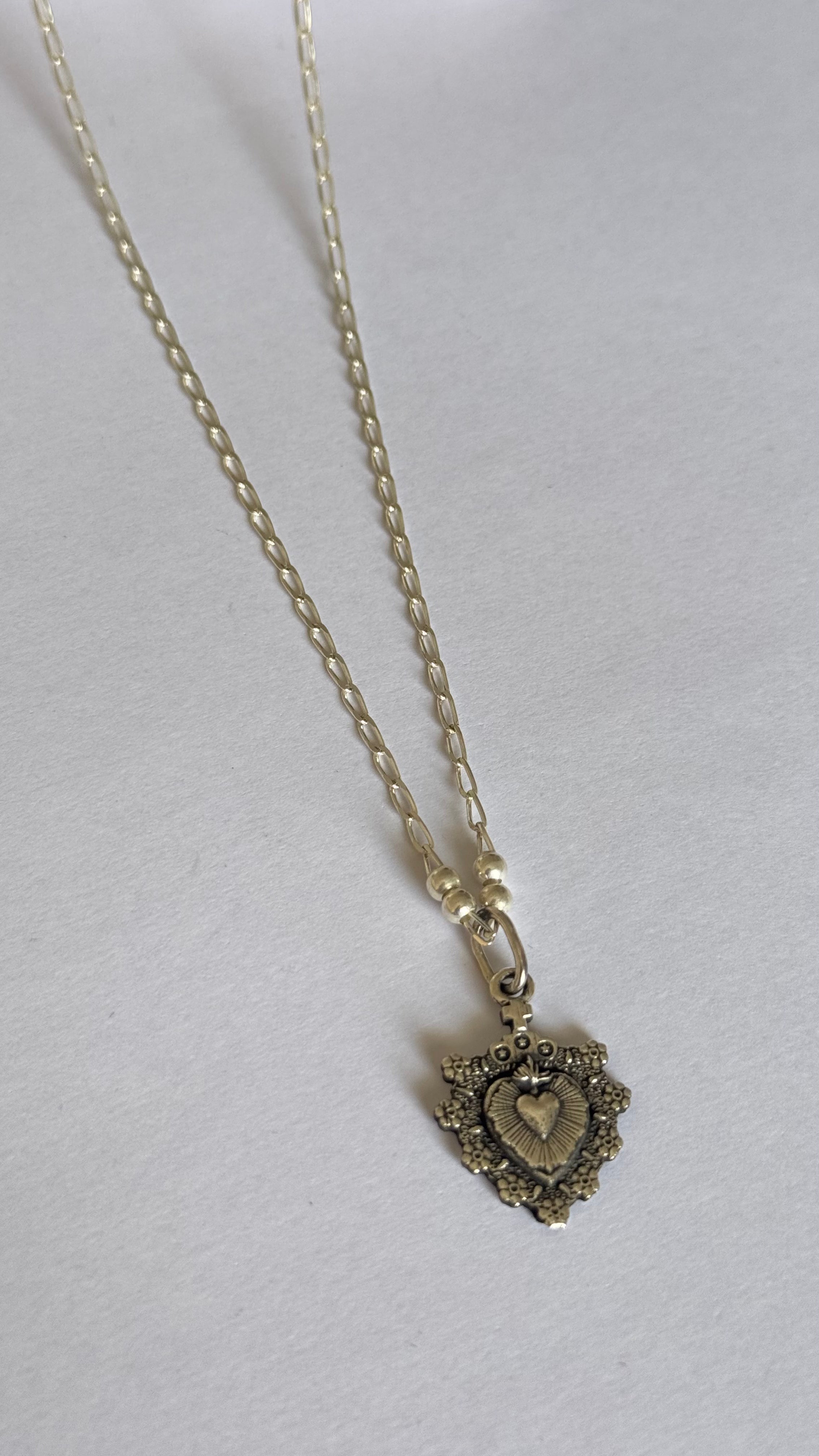 Collar Plata Corazon Floreado