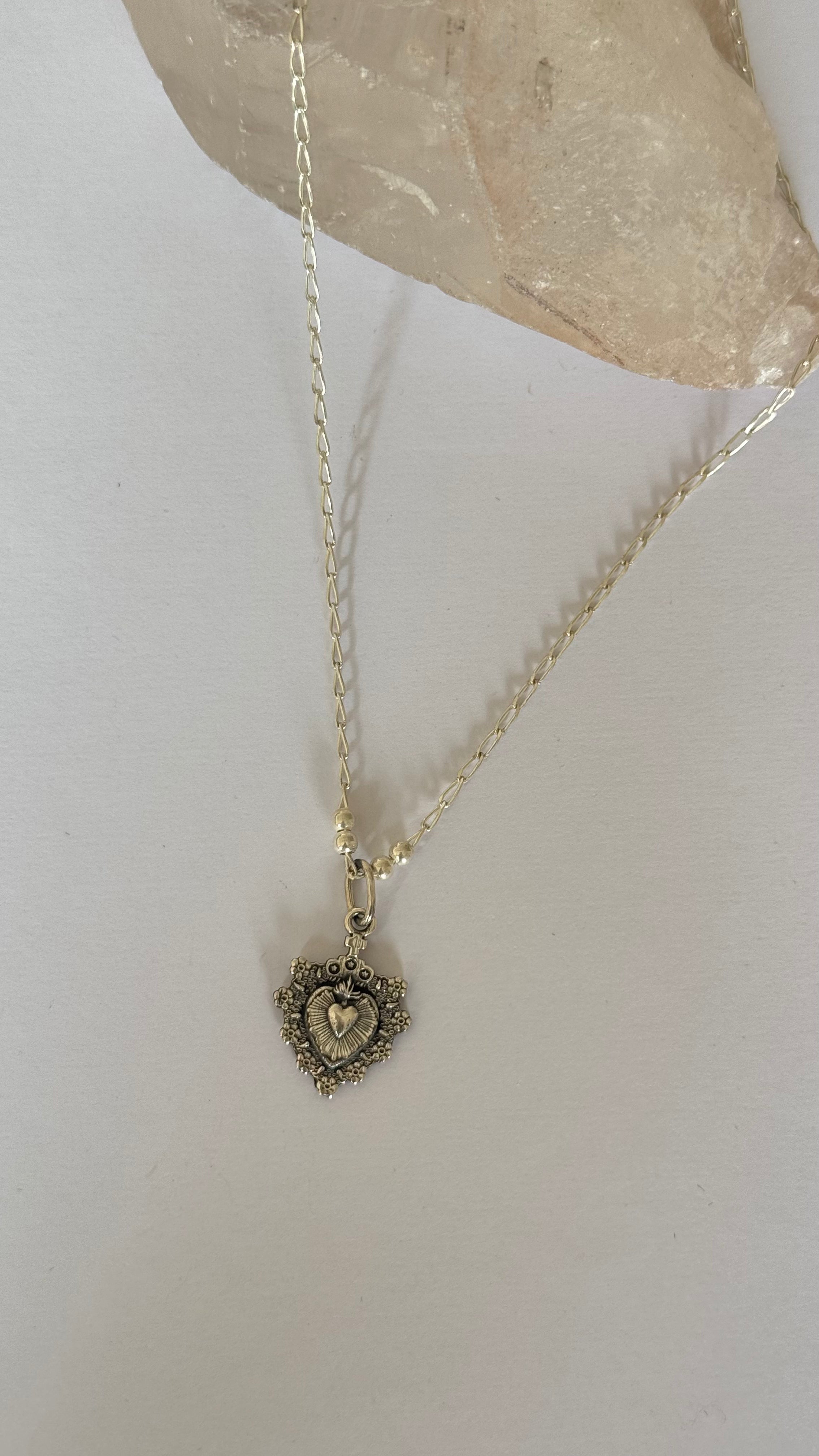 Collar Plata Corazon Floreado