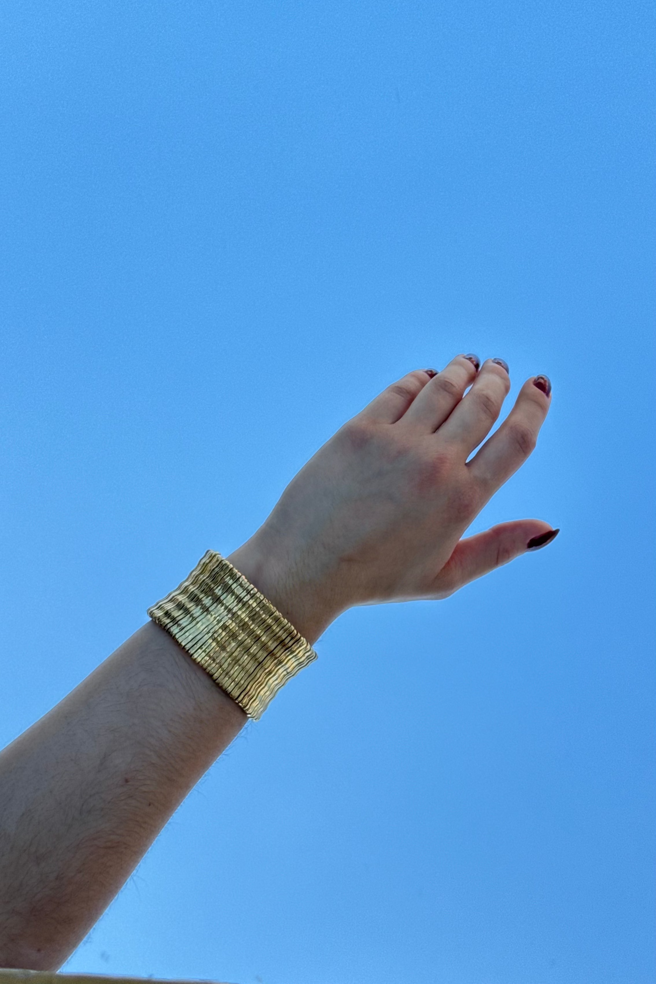 Pulsera Cuco Dorado