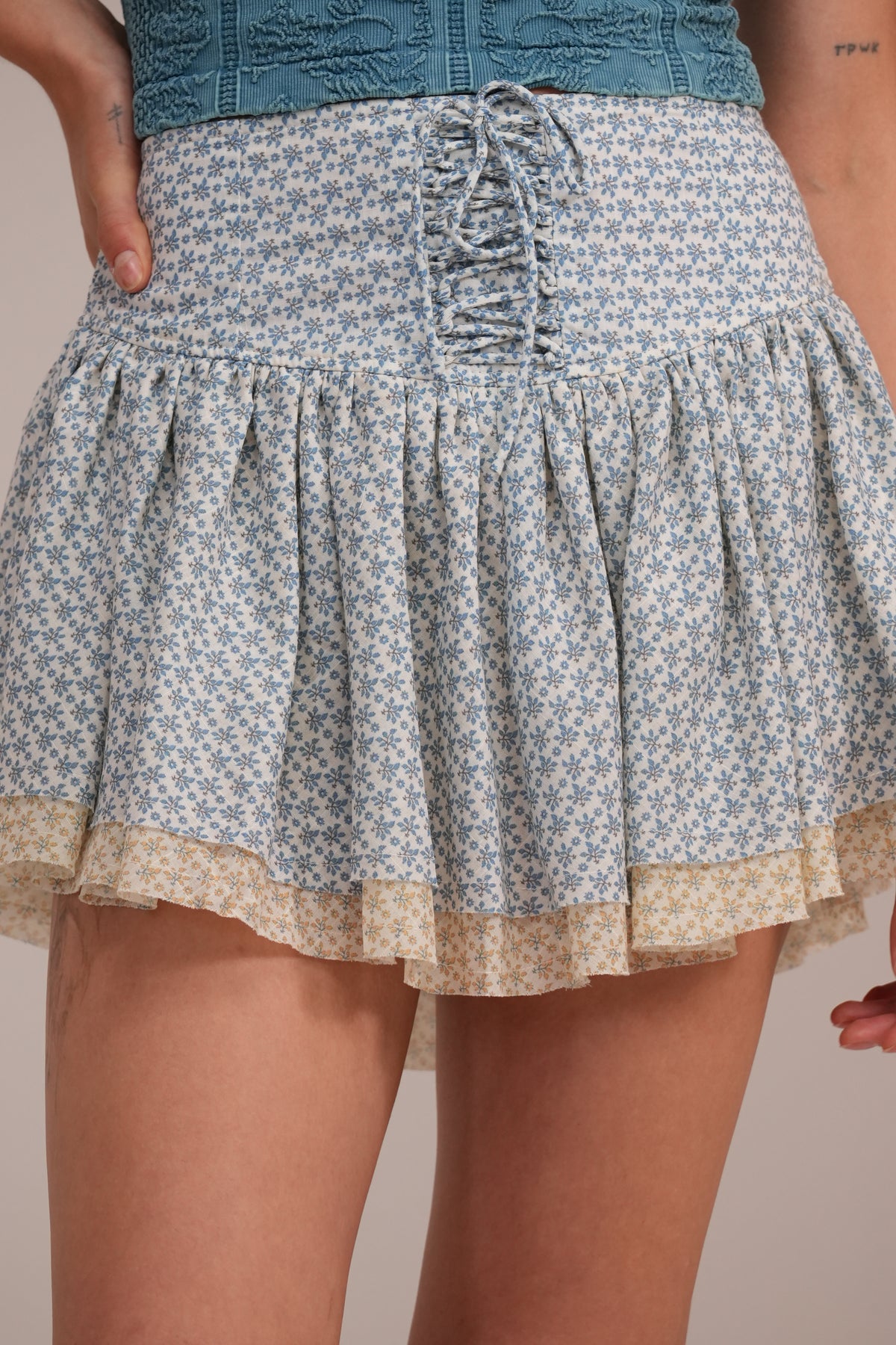 Falda Kendall