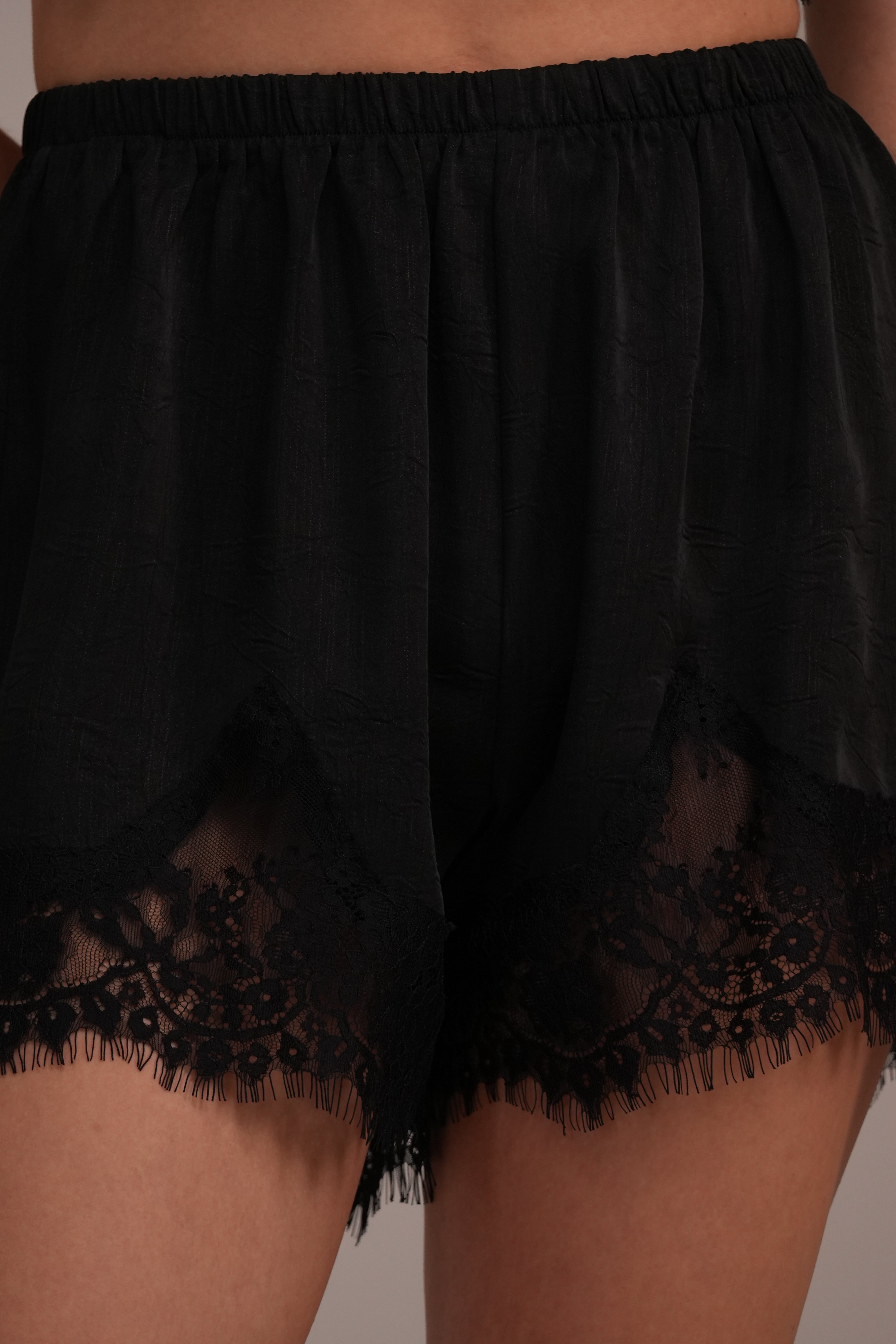 Short Valentina Negro