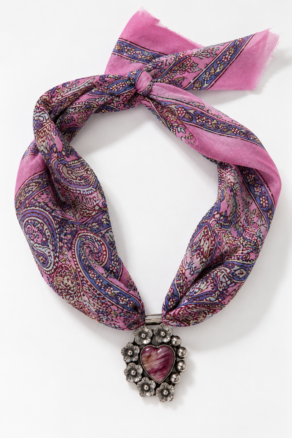 Collar corazón rosa